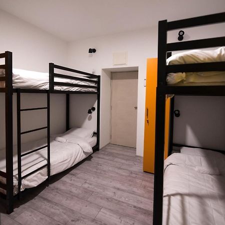 Hostel Evropa Нікшич Екстер'єр фото